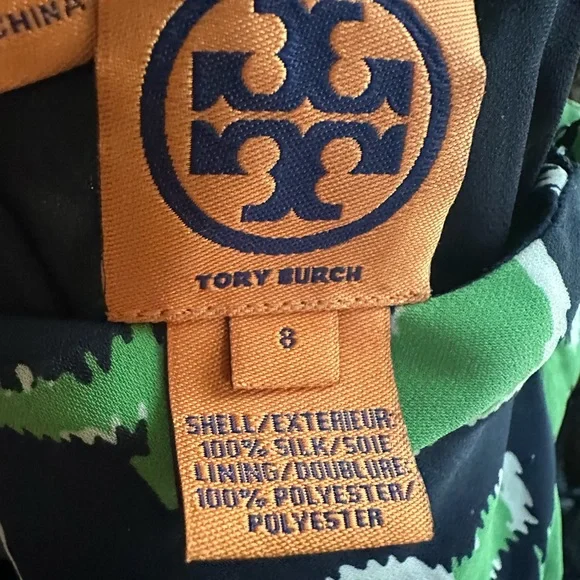 Tory Burch Eloriane Navy/Green Leaf Print Silk
Halter Dress Size 8 - Picture 3 of 14